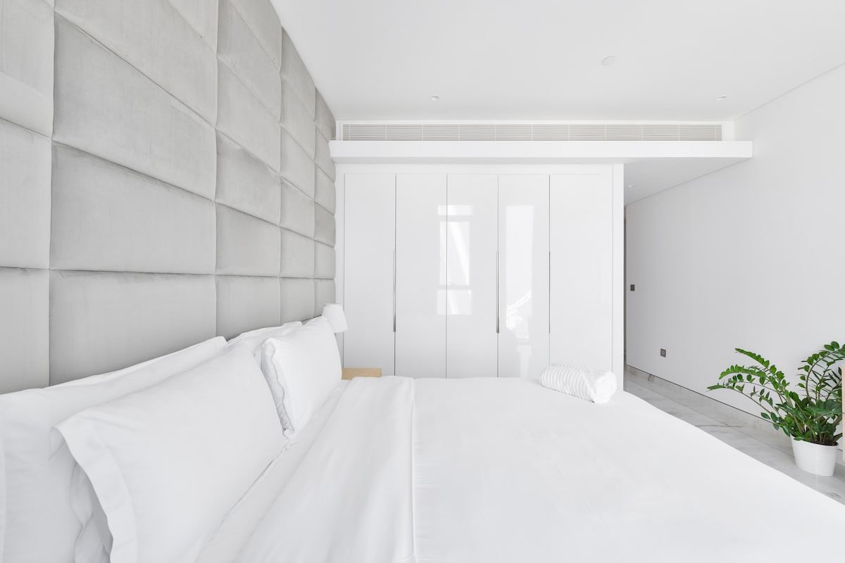 Contemporary & Spacious 2 BR in Bluewaters Island gallery image 3