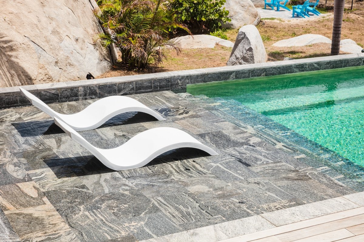 Raku gallery image 3