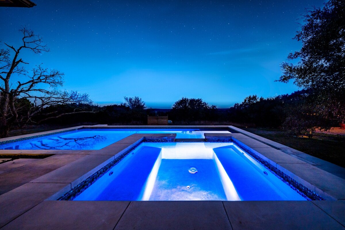 Luxe Ranch Life l Pool & Spa l breweries | Zoo gallery image 5