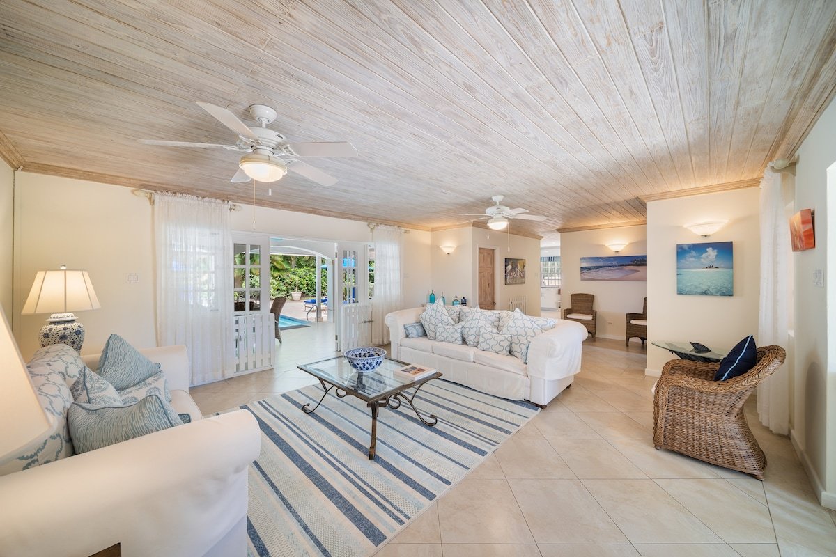 Sandalwood House gallery image 2