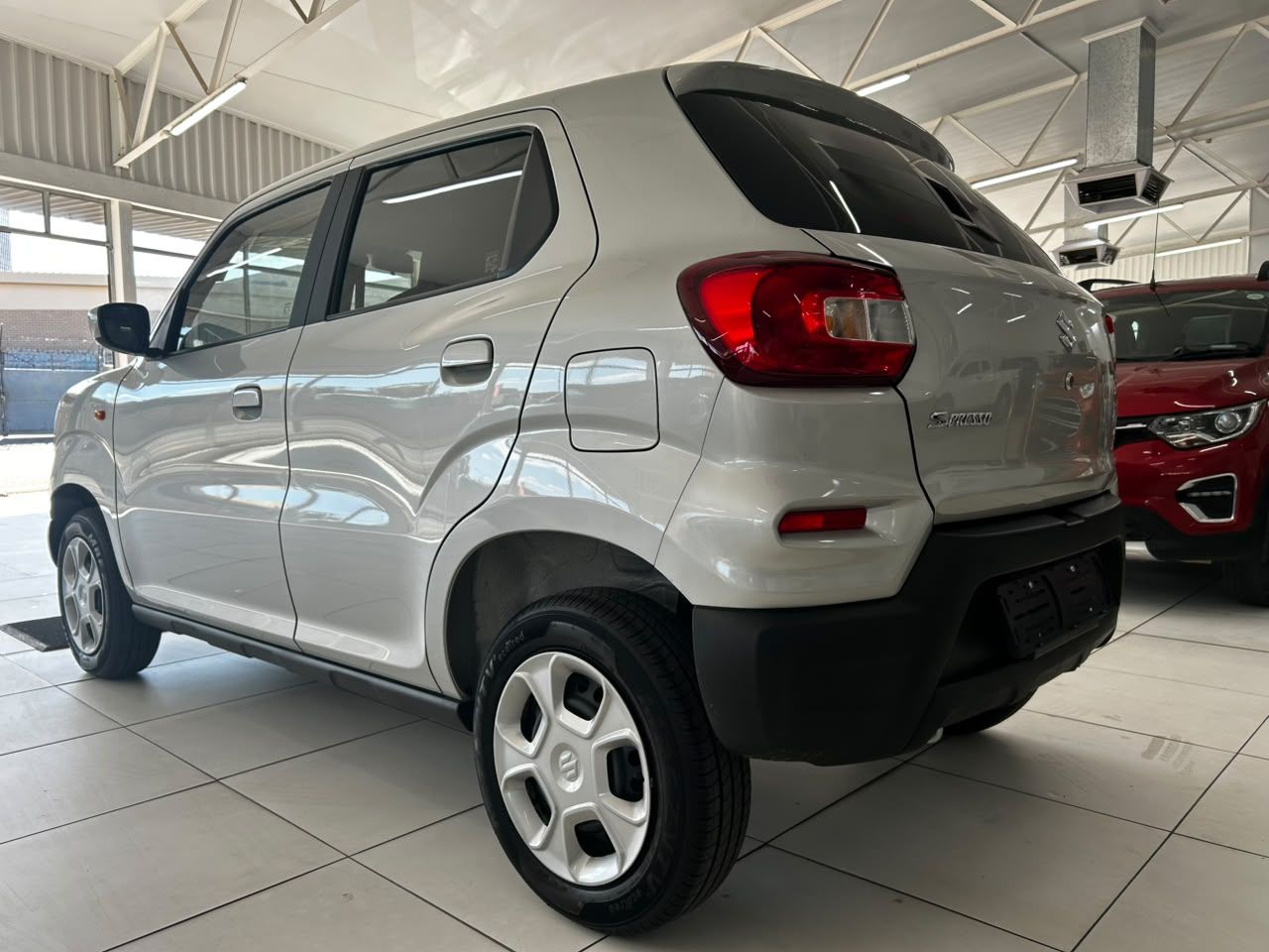 Used car gallery