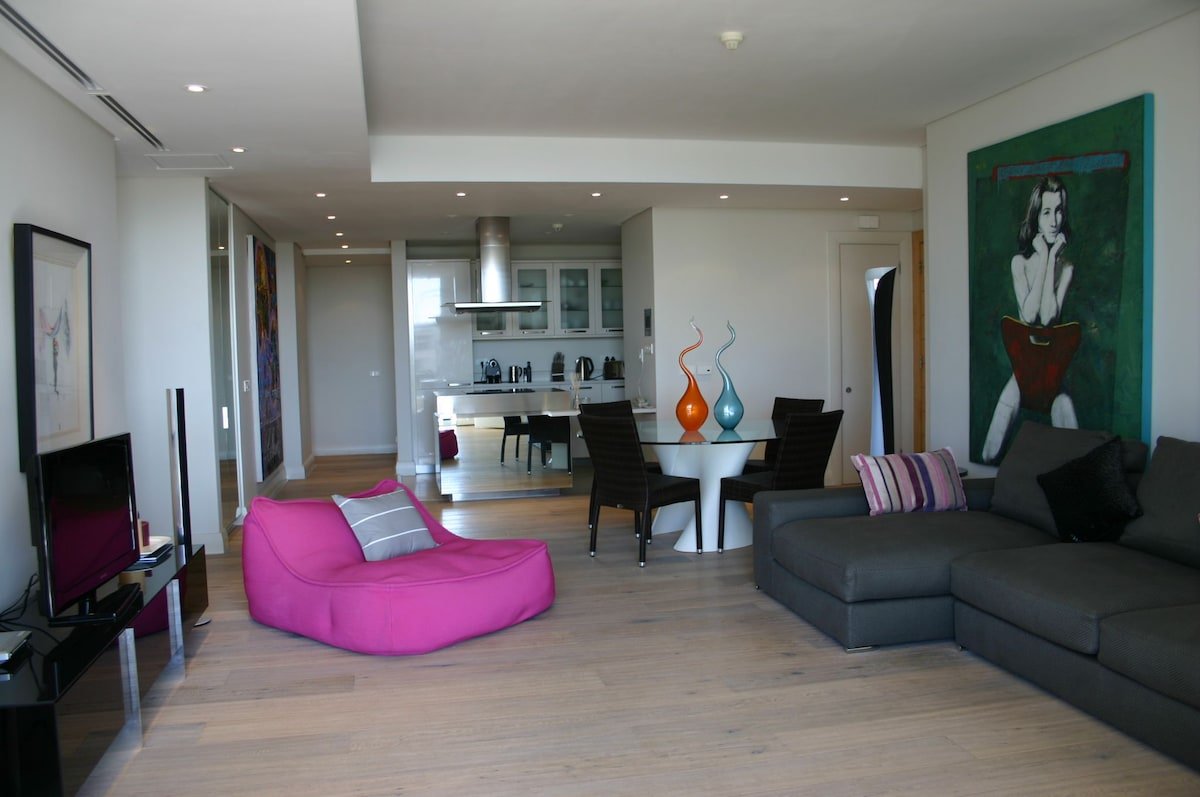 Apartment on the Waterfront gallery image 3