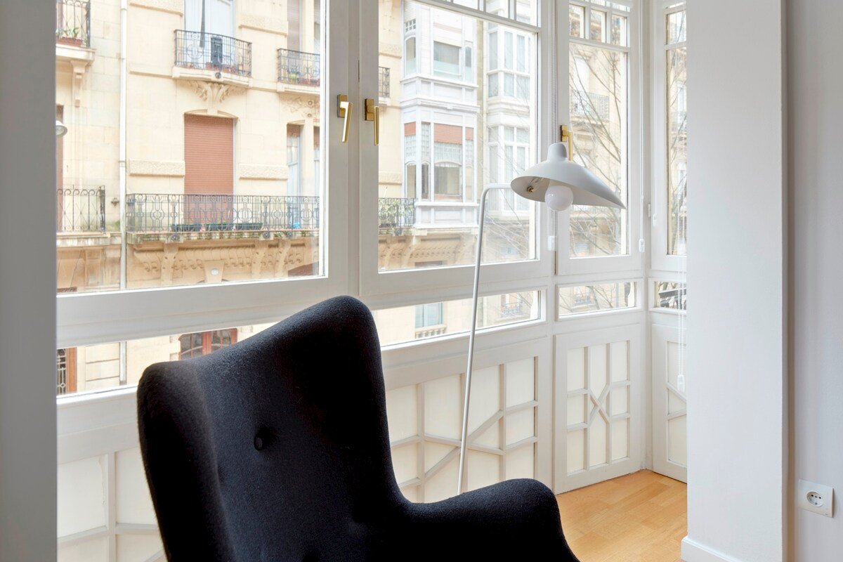 Prim Suite by FeelFree Rentals gallery image 5