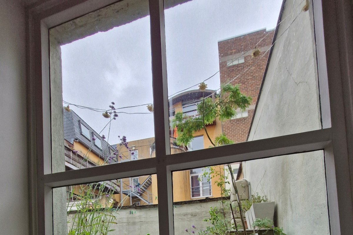 Large & bright town House – Center Ghent – max 8p gallery image 5