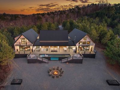 The Vineyard | Luxe Pool • Stocked Pond • Theater