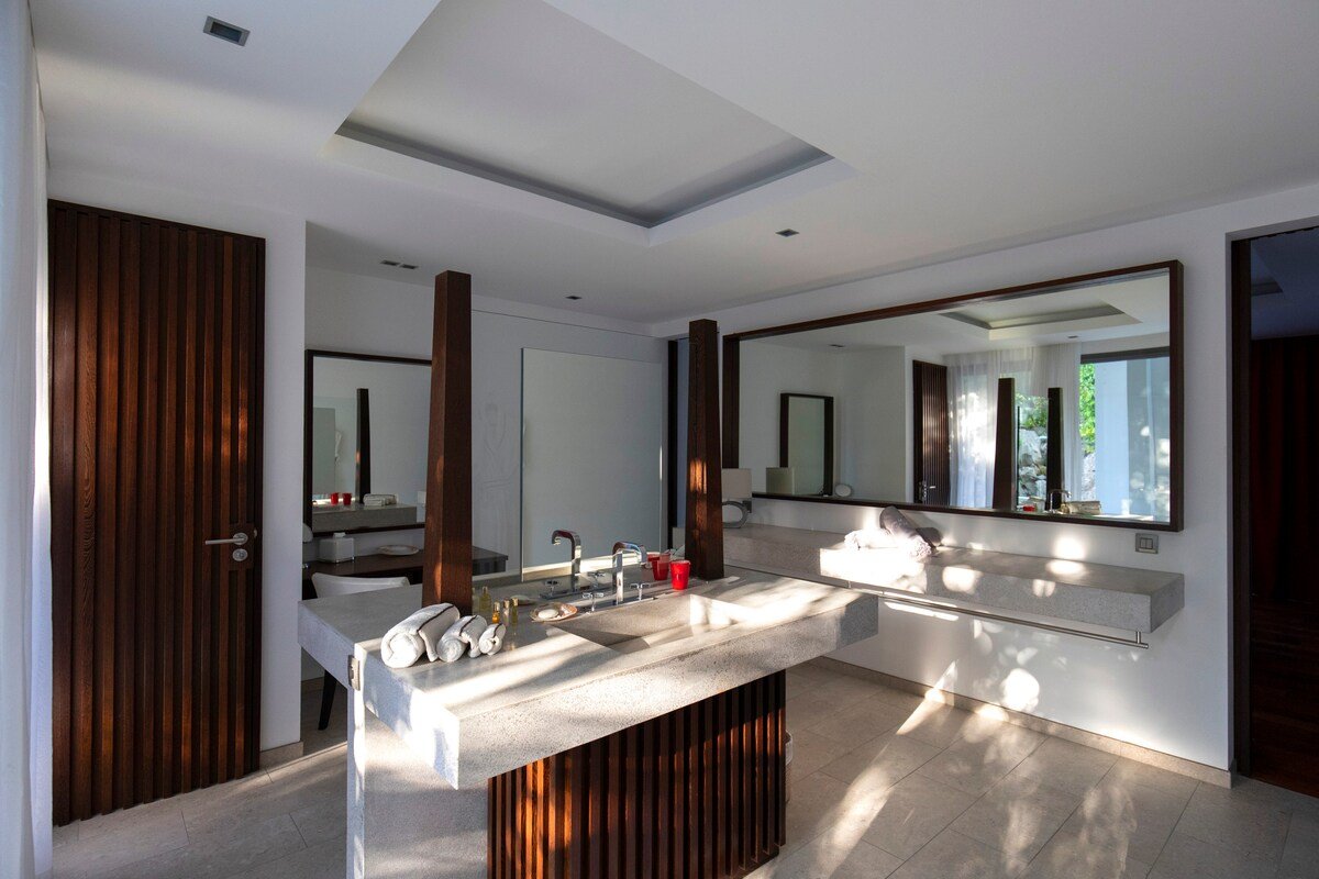 Palm Springs gallery image 3