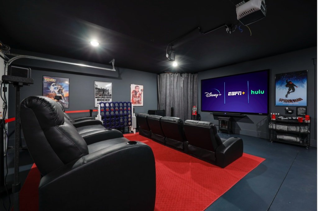 Sleeps 13! 3 Story Nashville Getaway Near Downtown gallery image 2