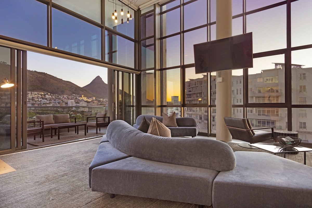 Scenic Amalfi Apartment in Prime Location gallery image 4