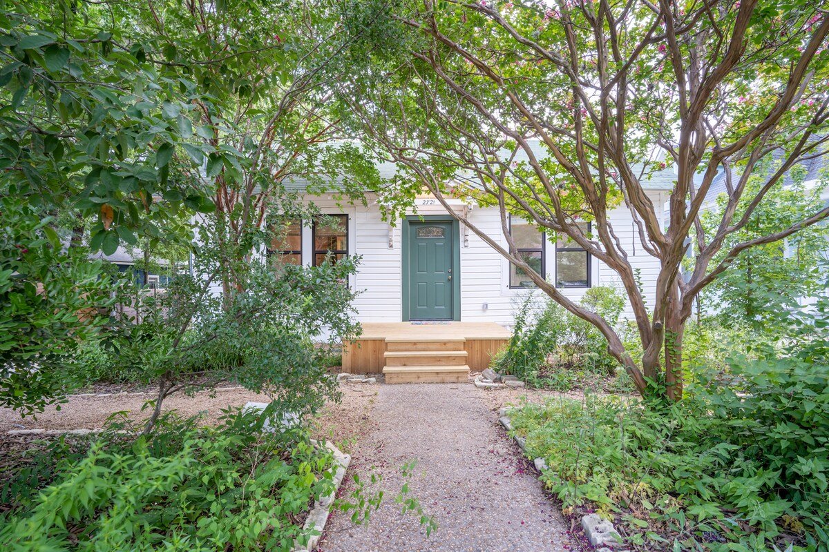 3 Houses, 1 Property! gallery image 4