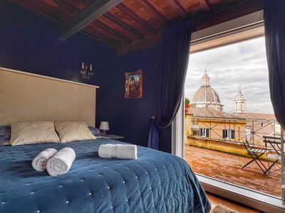 The Domes of Borromini – Charming Apartment.