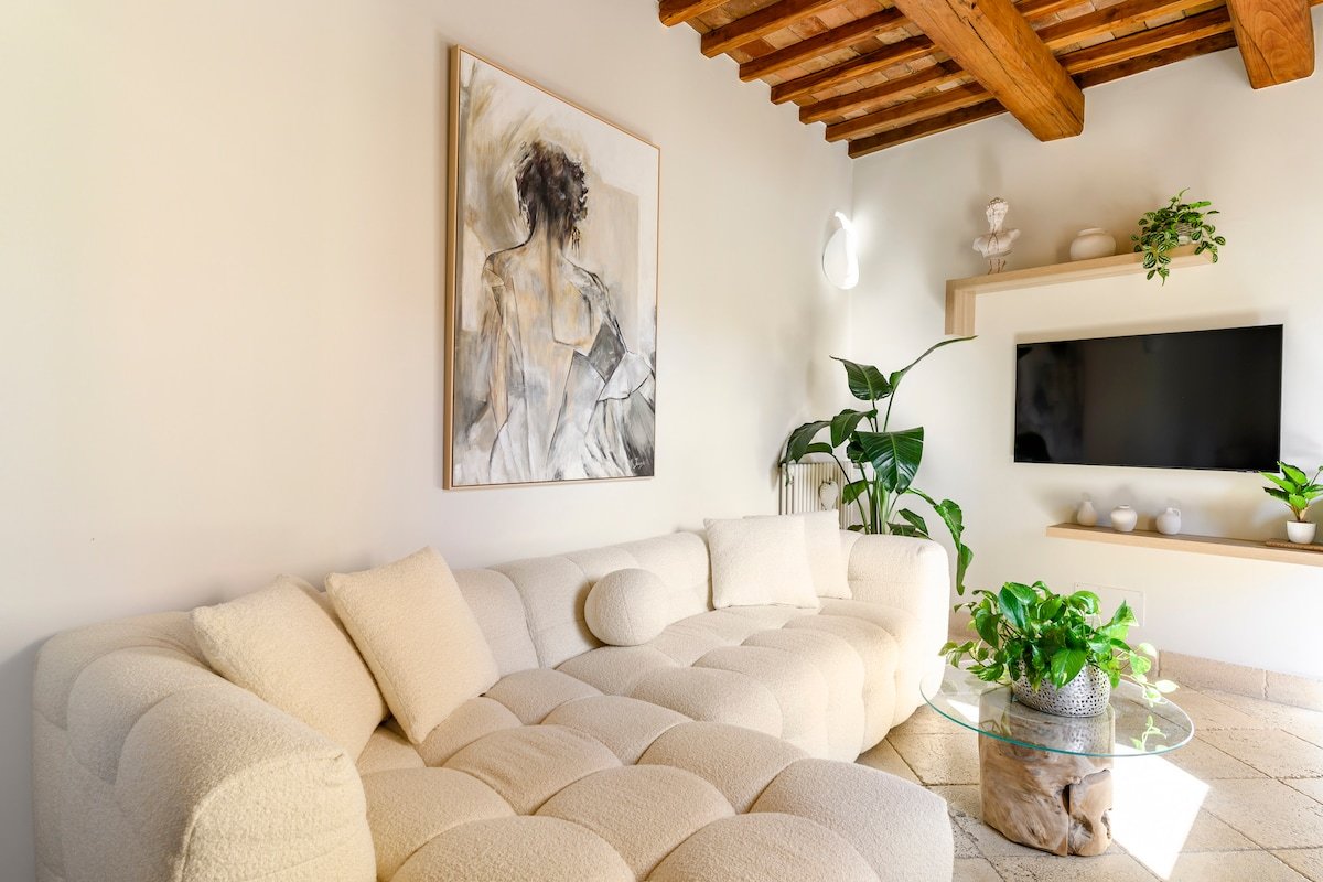 An Oasis in the Center of Rome – Terrace gallery image 3