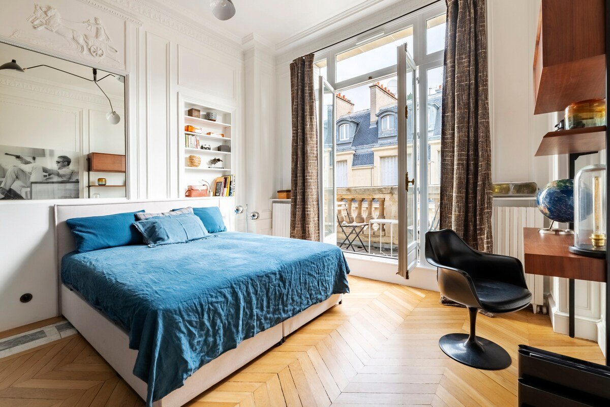 Luxury Home – Trocadero/Victor Hugo gallery image 3