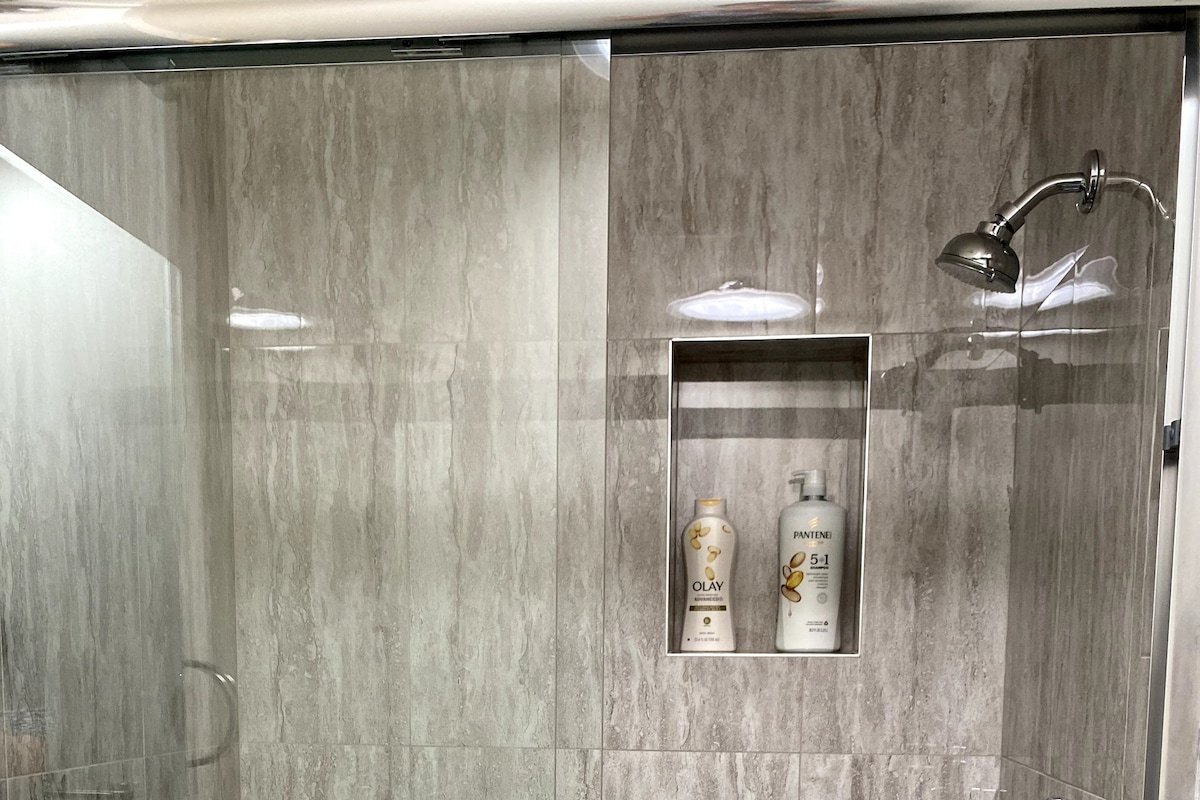 Newly remodel & convenient 4 bd/4ba @San Jose gallery image 5