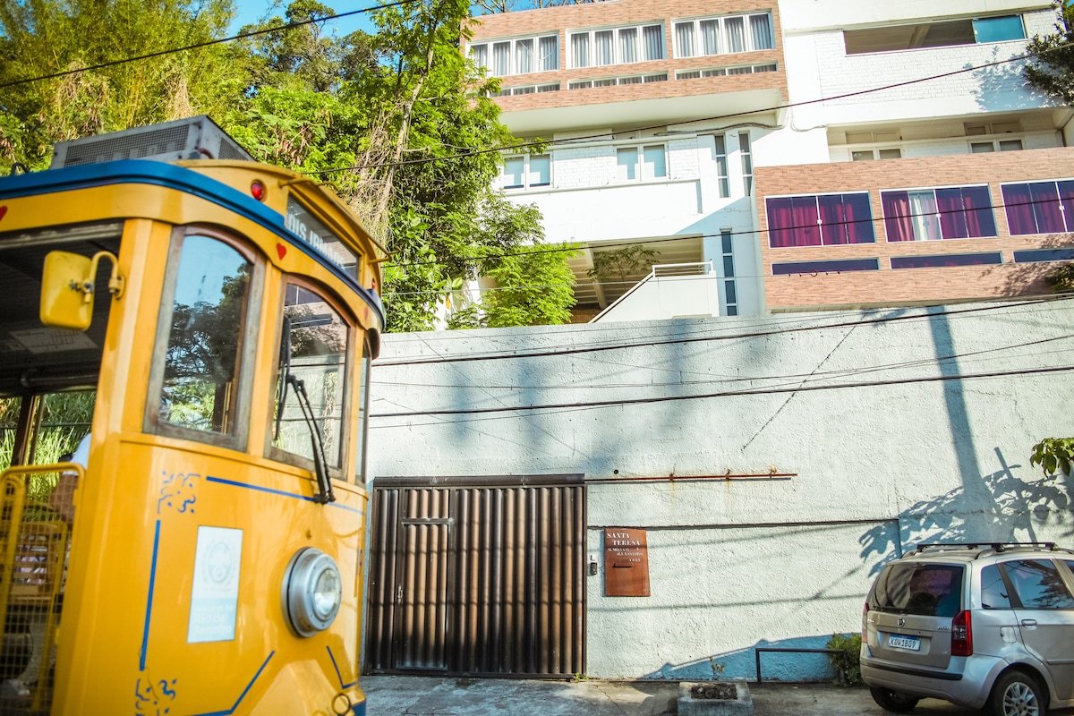 Casa com piscina e vista espetacular gallery image 4