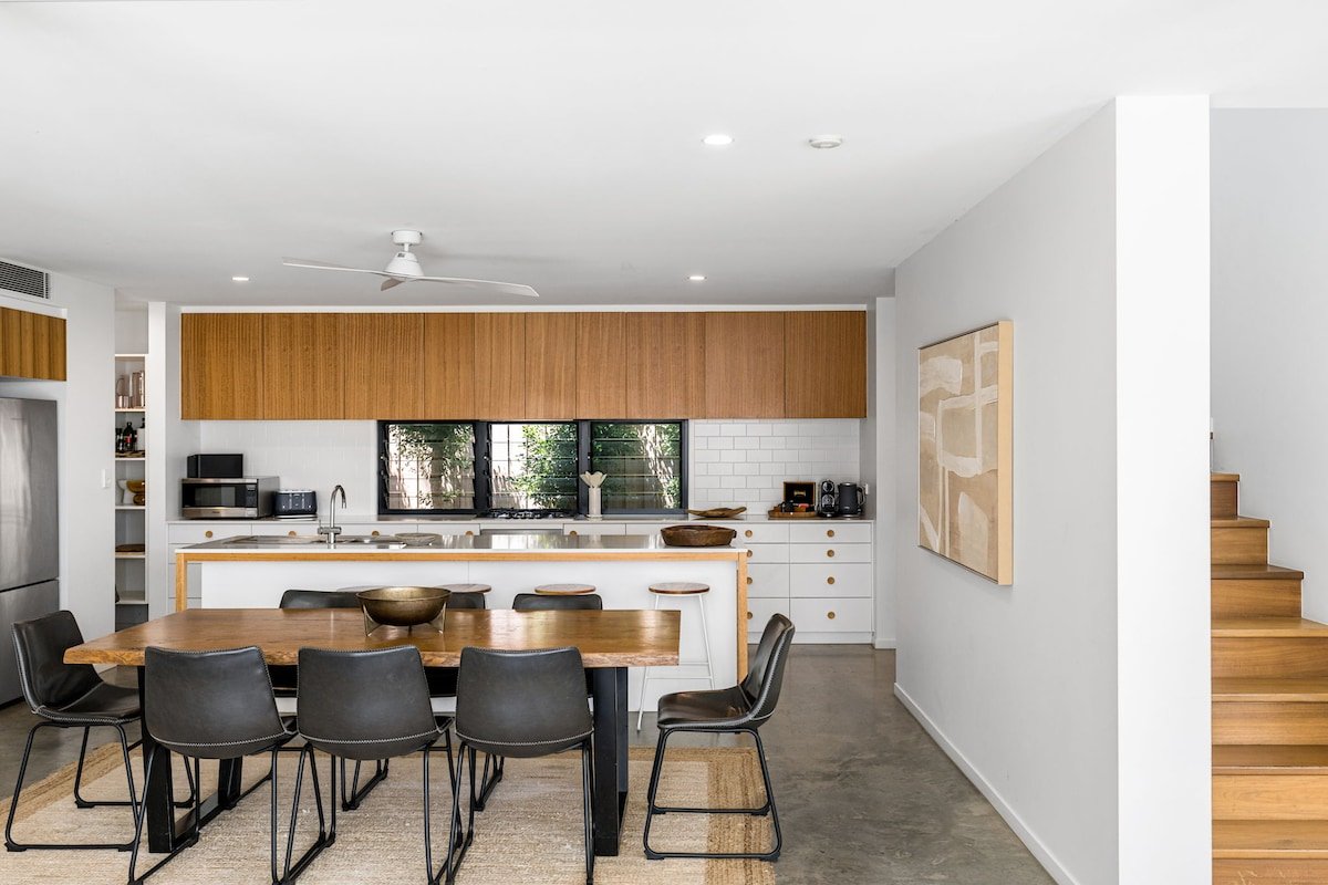 Lomani 10 – Luxury Family Home Pet Friendly gallery image 3