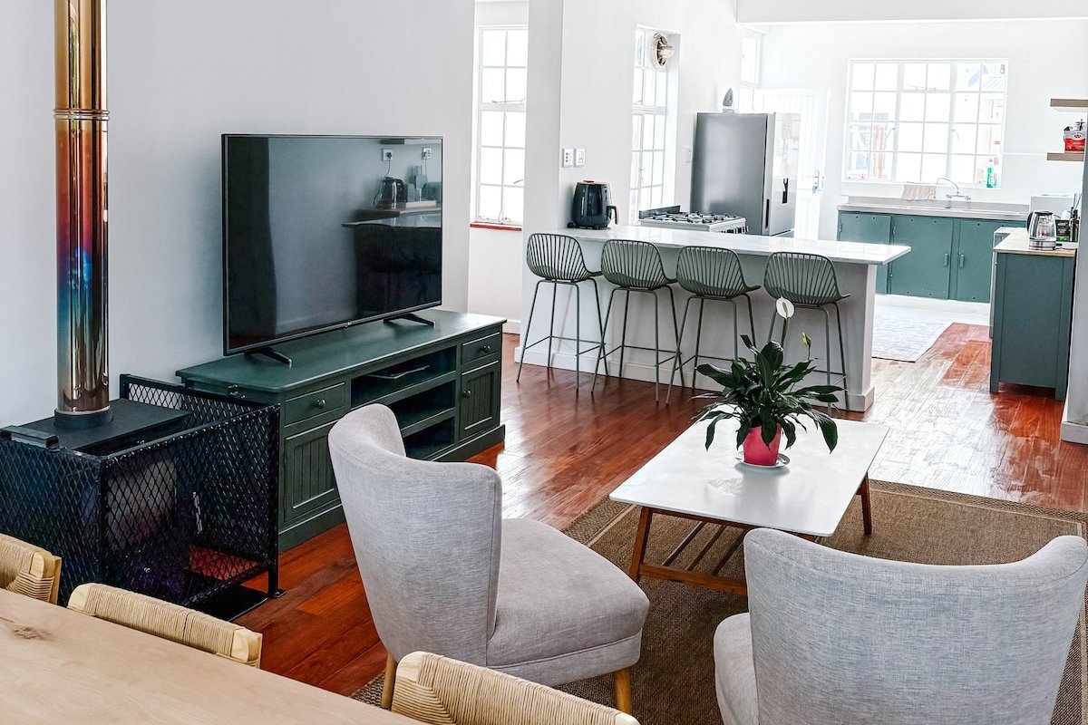 Gwalia – Renovated heritage home gallery image 4