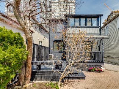 Casa Luxe Villa entire designer home on SubwayLine