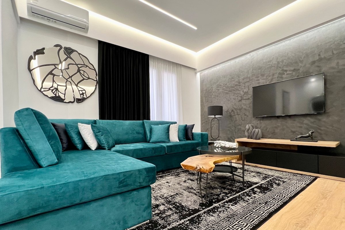 Acropolis Signature Apartment gallery image 2