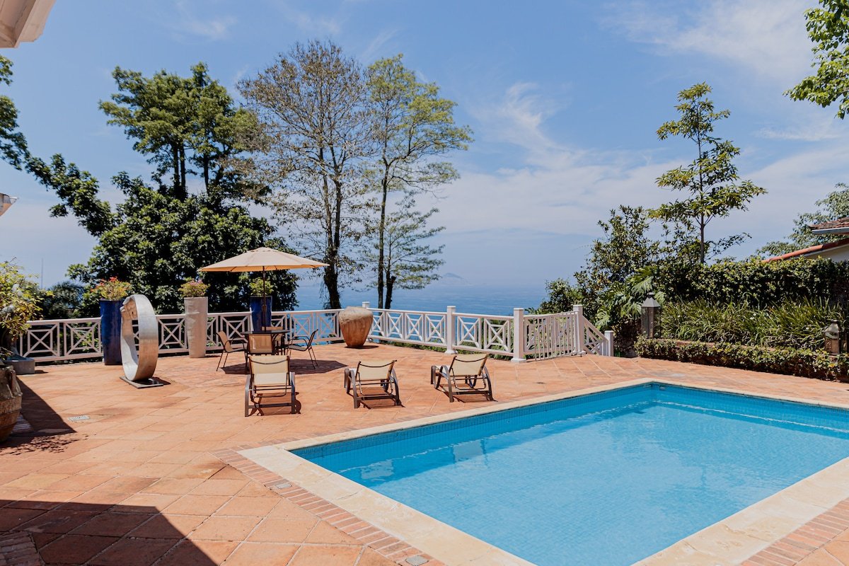 Linda Casa em Condomínio de Luxo gallery image 3