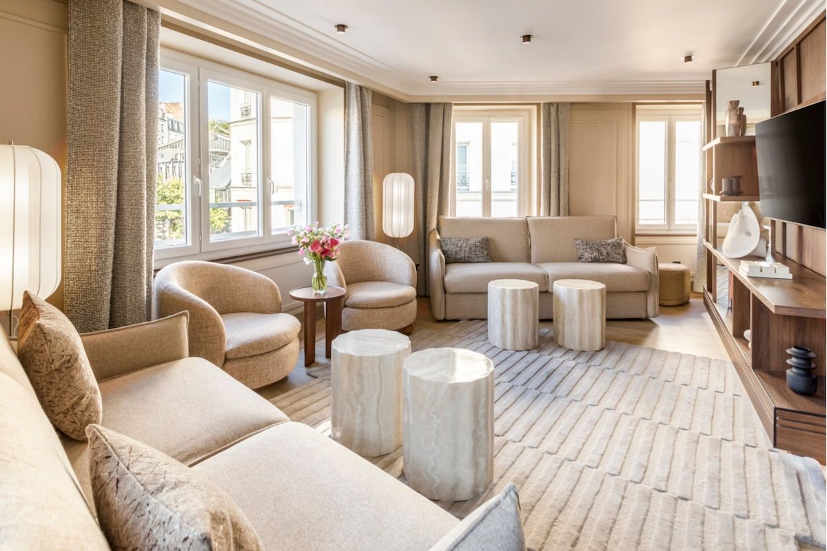 Merveil – Signature Suite – Eiffel Tower terrace