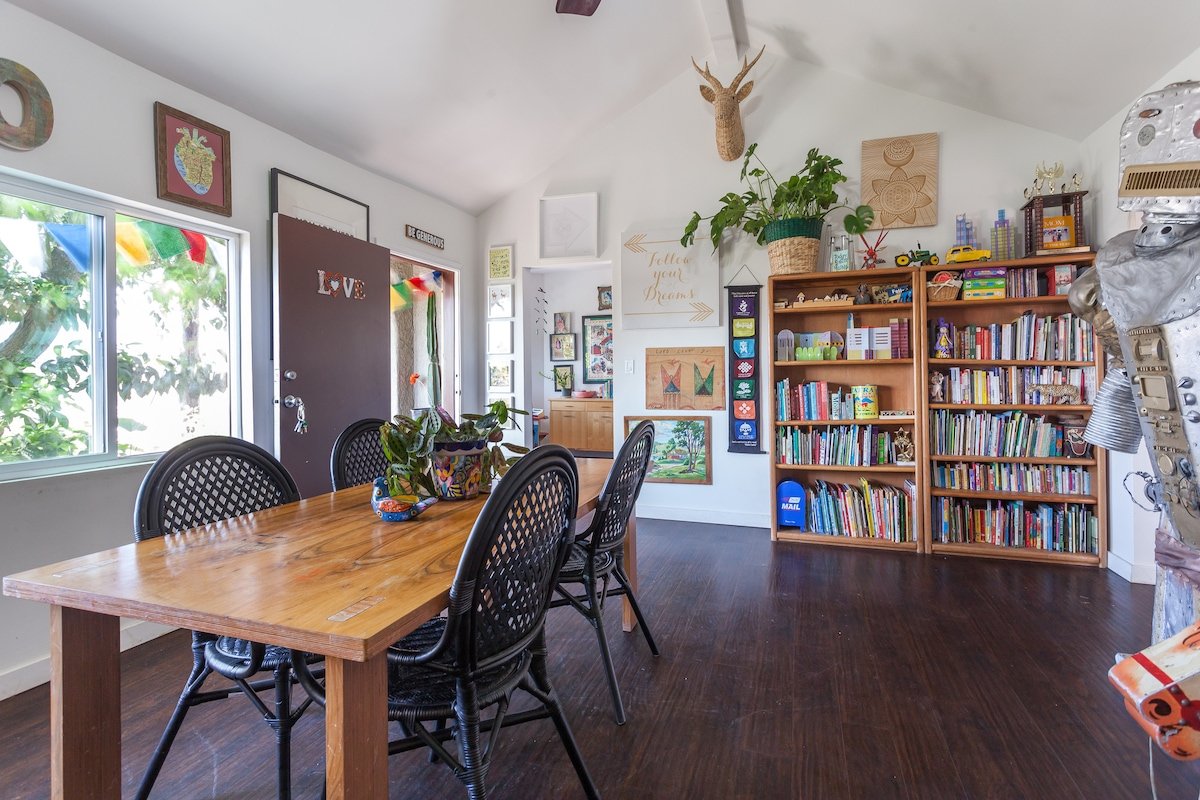 The Frida | Bright Kid Friendly Home with VIEWS gallery image 2