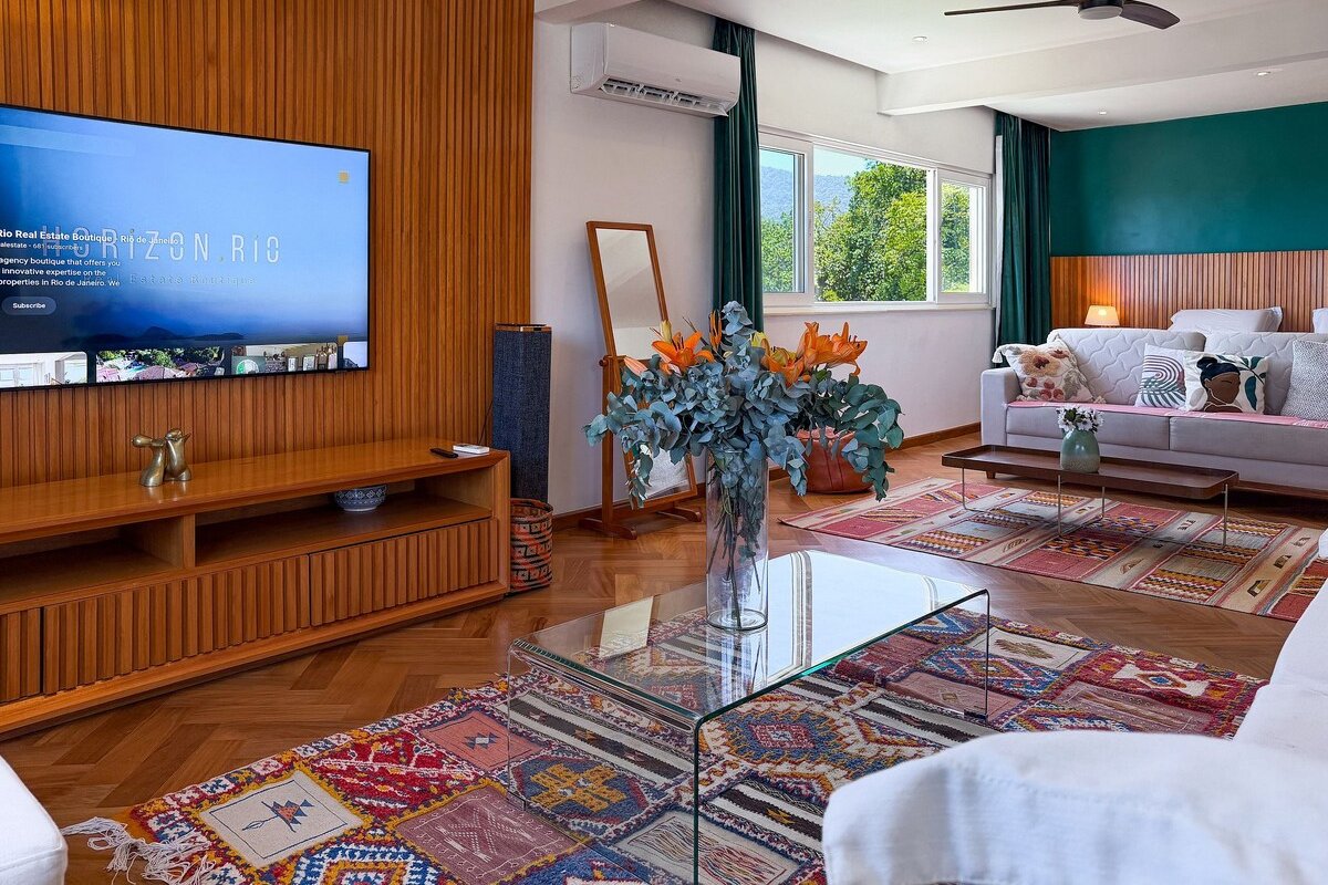 Loft with panoramic view of Ipanema – 2 Suites gallery image 5