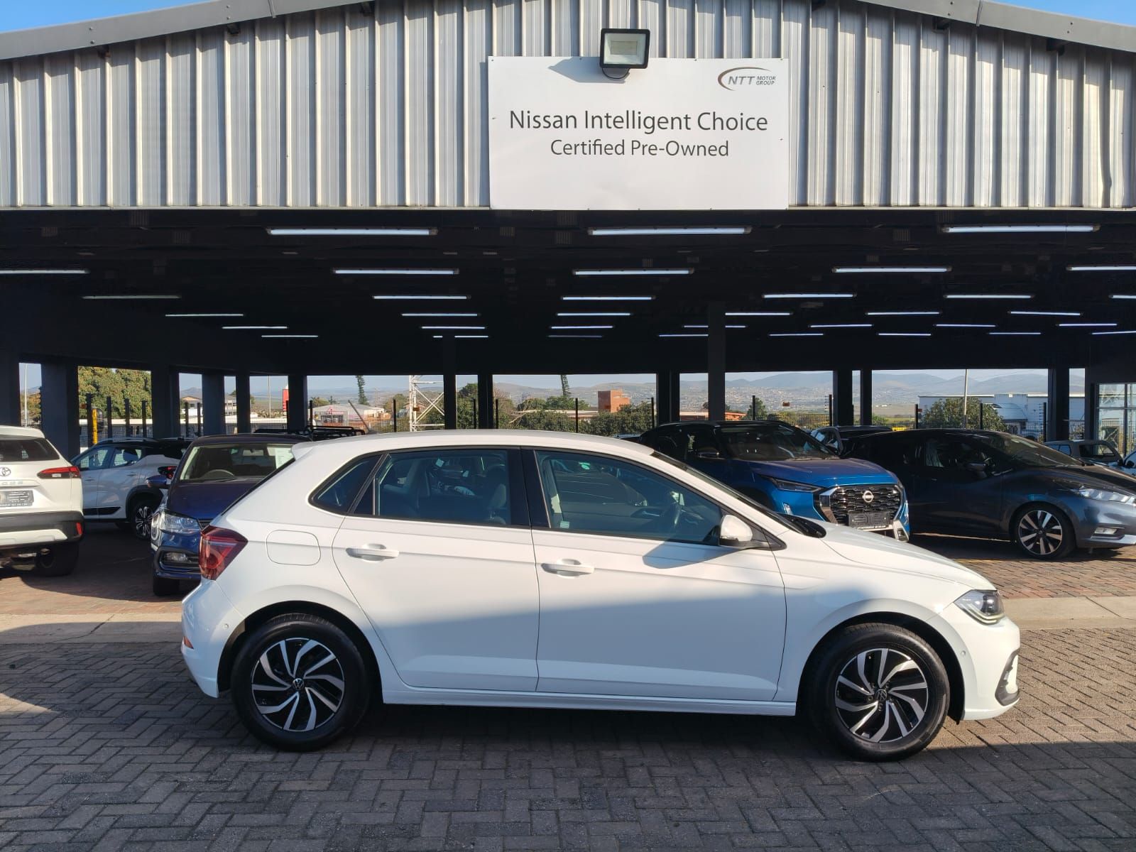 Used car gallery