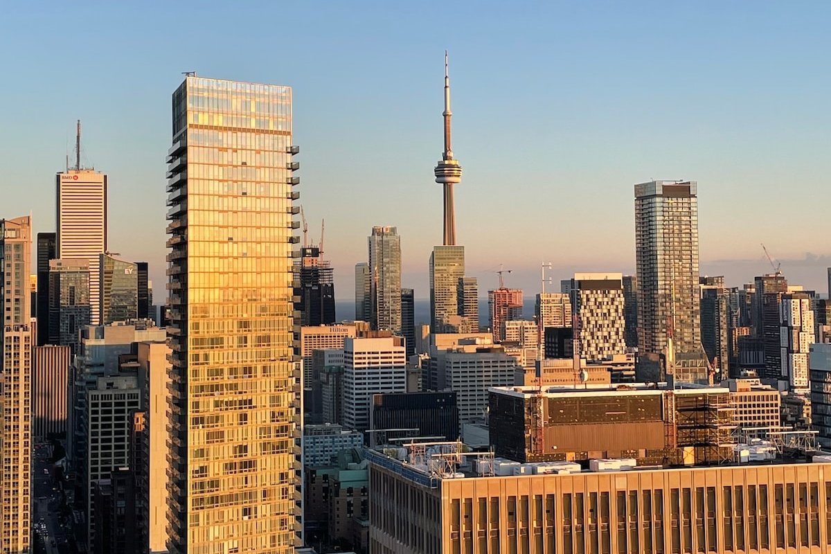 Condo with CN Tower Views gallery image 5