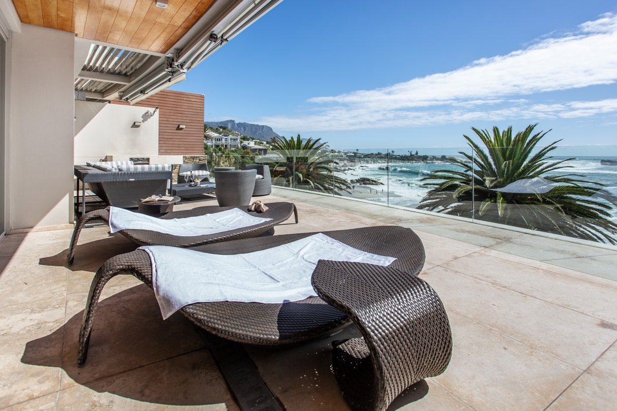 LuxVilla Clifton 5 Bed 5.5 bath • Haven Exclusive