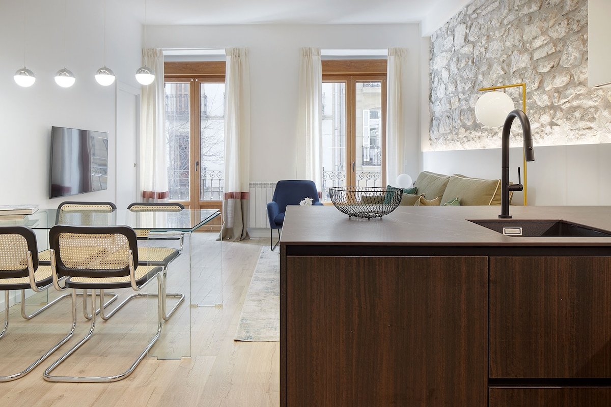 Idiakez by FeelFree Rentals gallery image 5