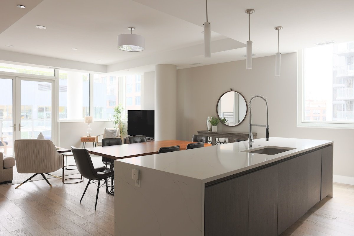 Luxury Loft Collection 02 – Terrace – River North gallery image 3