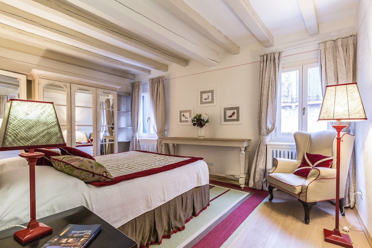 Ca’ Del Teatro Terrace in San Marco District gallery image 4