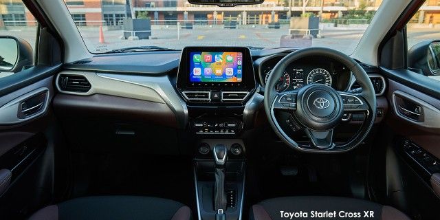 TOYOTA STARLET CROSS 1.5Xs A/T - 17 