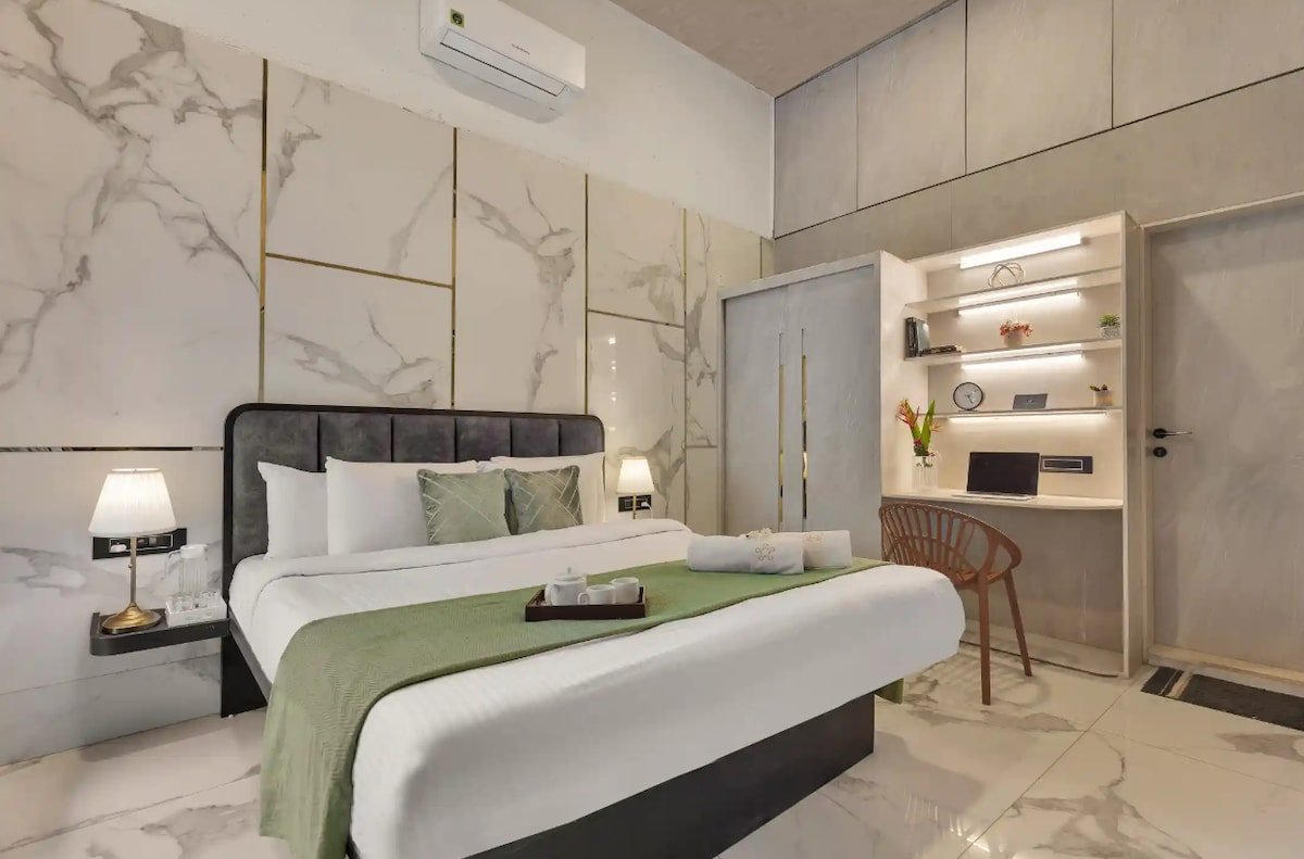 Pet-friendly pool villa with gym gallery image 4