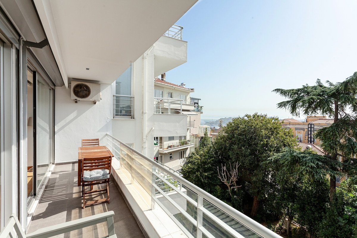 Two Bedroom w. Balcony in Cihangir (S11) gallery image 4