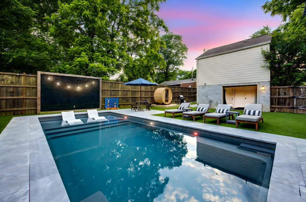 Private Pool Oasis | Stargazing + Outdoor Sauna gallery image 2