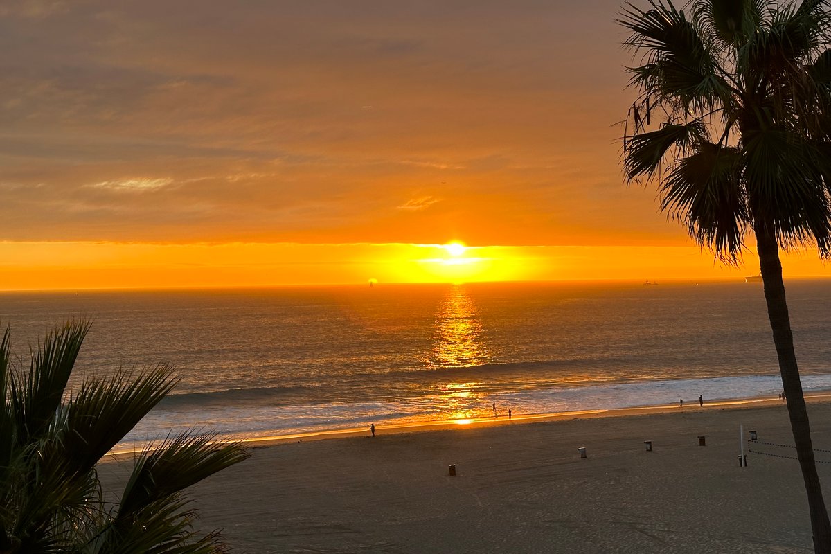 Ocean Front Luxurious Escape