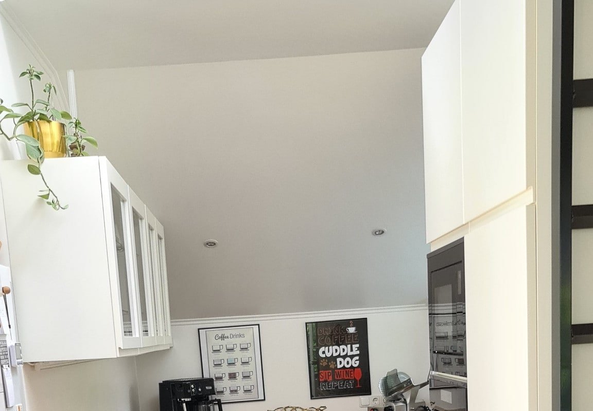 Comfortable home with free parking gallery image 5