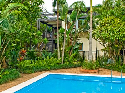 Beach House on Armstrong – Byron Bay-no schoolies