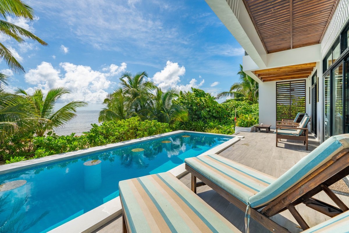 Luxury Beachfront Villa: Pool, Rooftop Patio, Dock gallery image 2