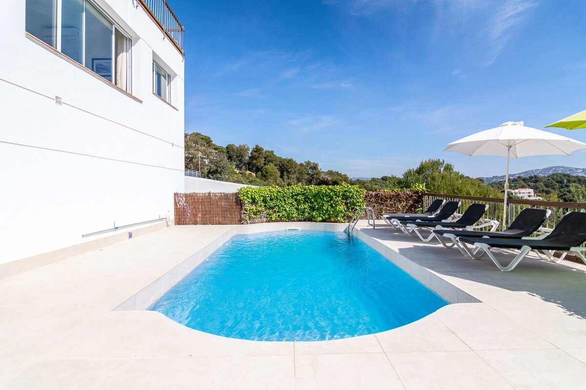 ★ CoastalVillas – Villa Cristina ★spectacular view gallery image 3