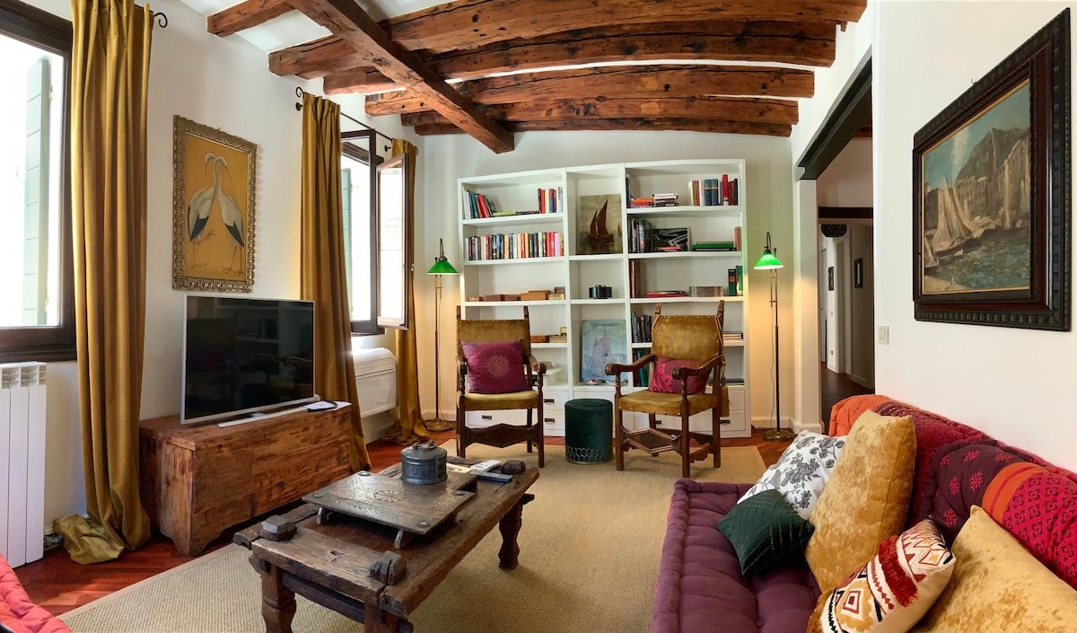 “Misteri d’Oriente 2” CANAL VIEW gallery image 4