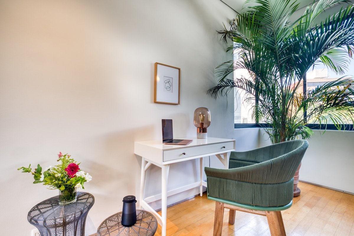 Departamento con techo de doble altura en Condesa. gallery image 4