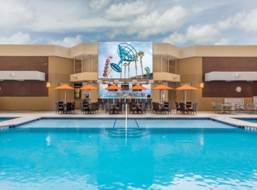 Grand 2 Bedroom Villa gallery image 2