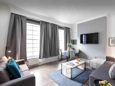 Location! 4bed, 2bath – Covent Garden