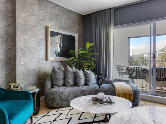 Photo 2 of Danbury Apartment accommodation in City Centre, Cape Town with 1 bedrooms and 1 bathrooms