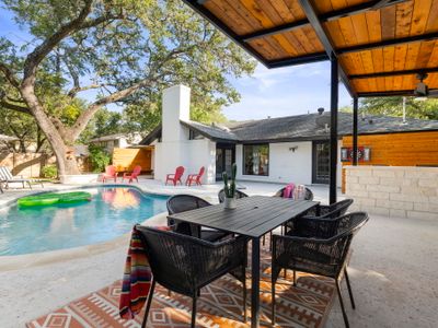 The Plant Lady’s Pool Pad (heated pool option!)