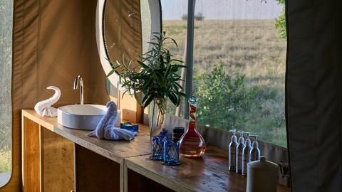 Saruni Wild - Bathroom vanity