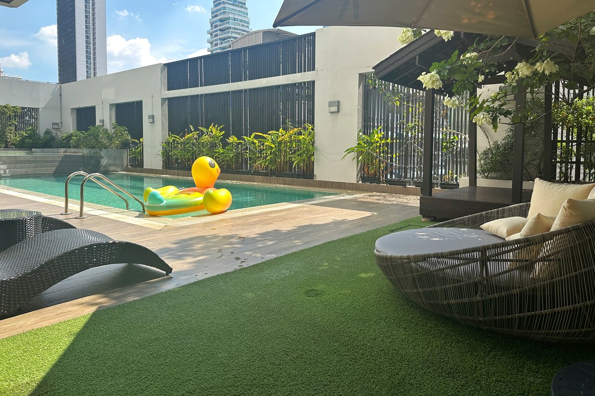 130+130m²2units/4BR/pool/EmSphere/BTS PhromPhong