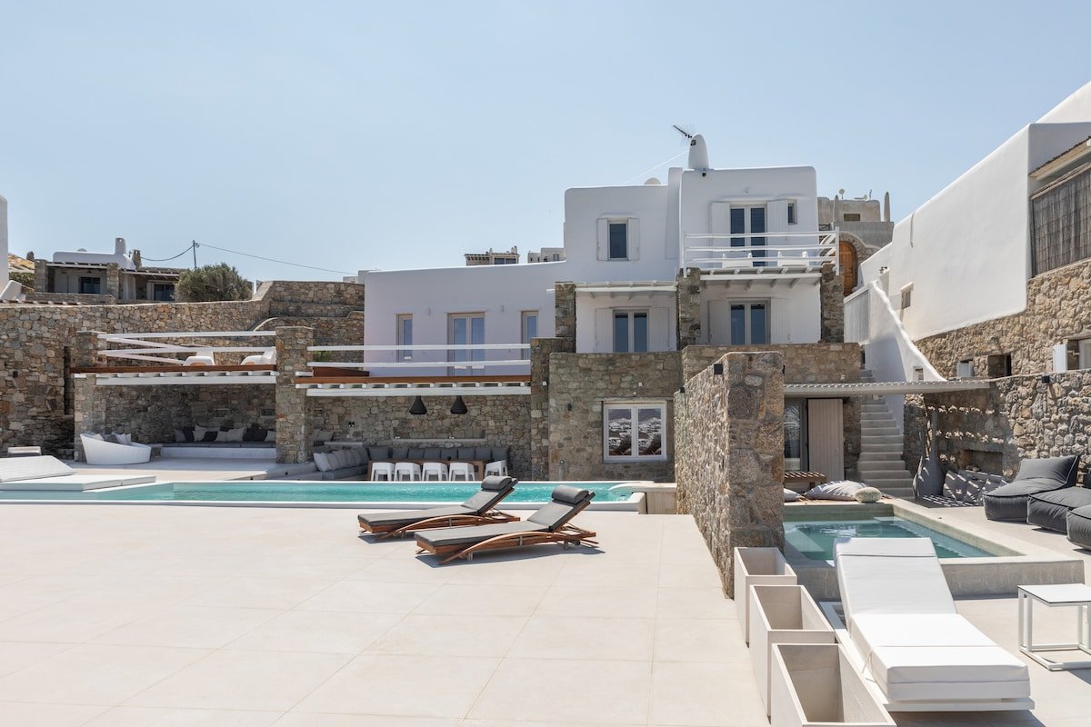 Mykonos Actor’s Villa. 5 bedrooms, private pool. gallery image 4